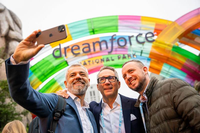 Experience Heroku's AI PaaS at Dreamforce 2025